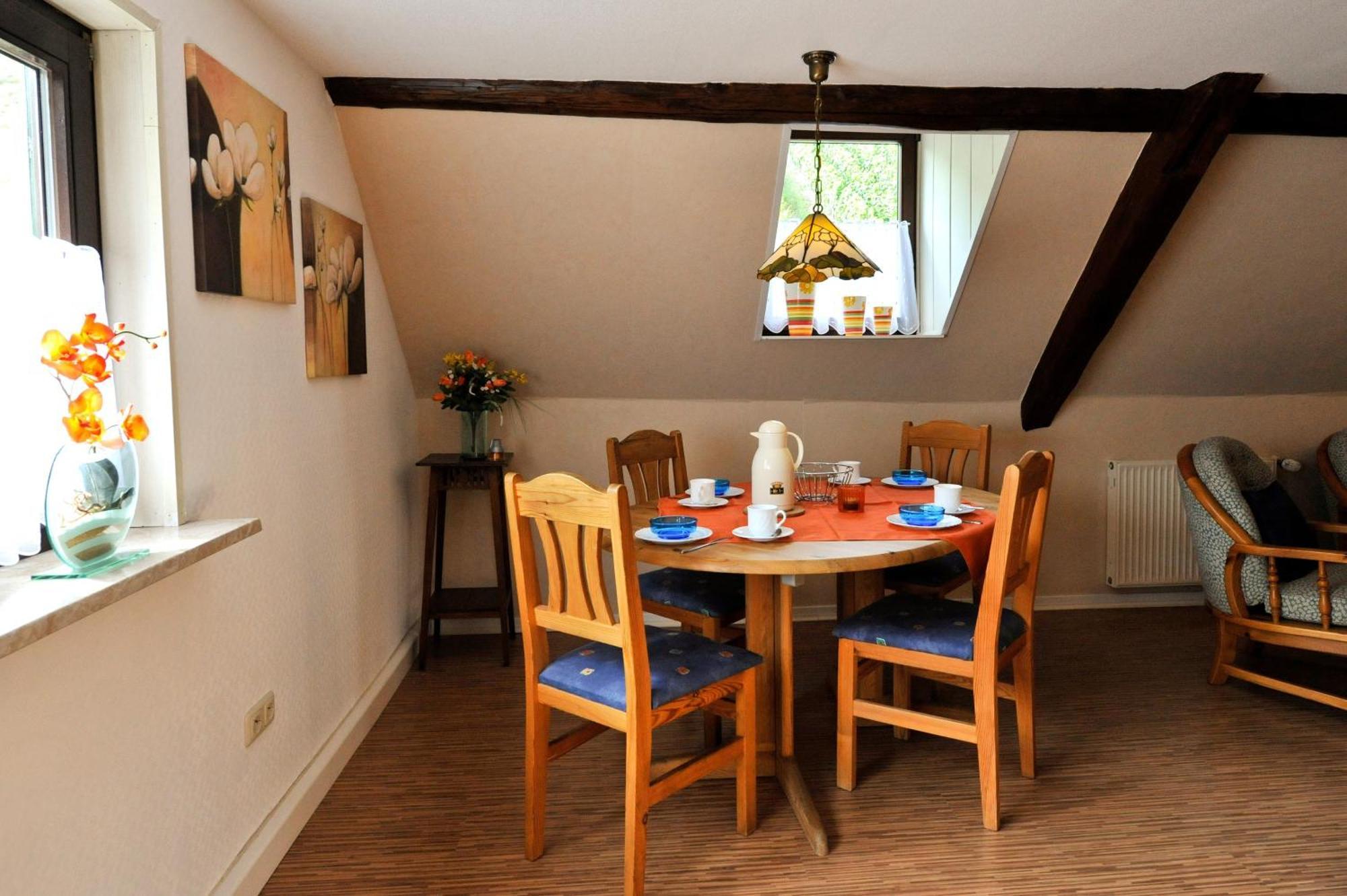 Kachel Apartment *